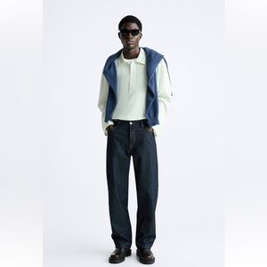 ✨SALE✨ ZARA POLO SWEATSHIRT
✨SALE✨